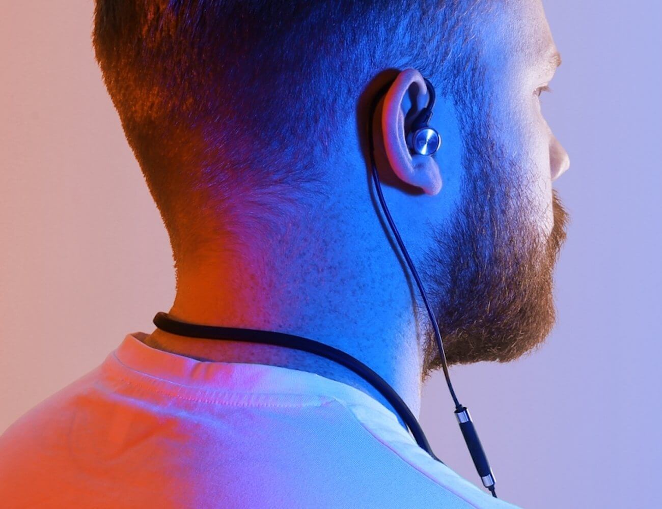 9 Best Neckband Bluetooth Headphones To Buy